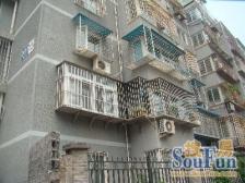 西单地铁口 2004年小区 距离天安门一站地 低总价三居双卫