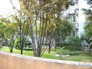 朝阳北门小街南北通透两居室好楼层业主诚心出售