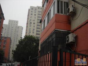 牡丹园一层三居空间大有车位近地铁
