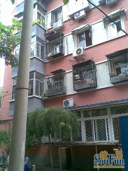 小区相关图