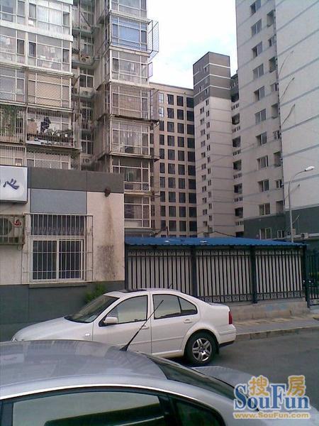 小区相关图