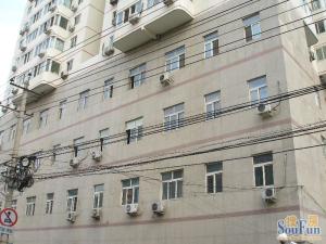 二环内西城区三居室,楼龄新,高楼层,可观西山