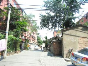 长椿街地铁口楼层好配套齐全楼龄新一居室诚售