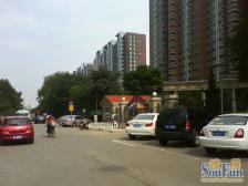 精装修 采光好 诚意出售 看房随时 户型方正 满五年唯一