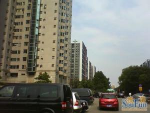城市广场5室1厅东南