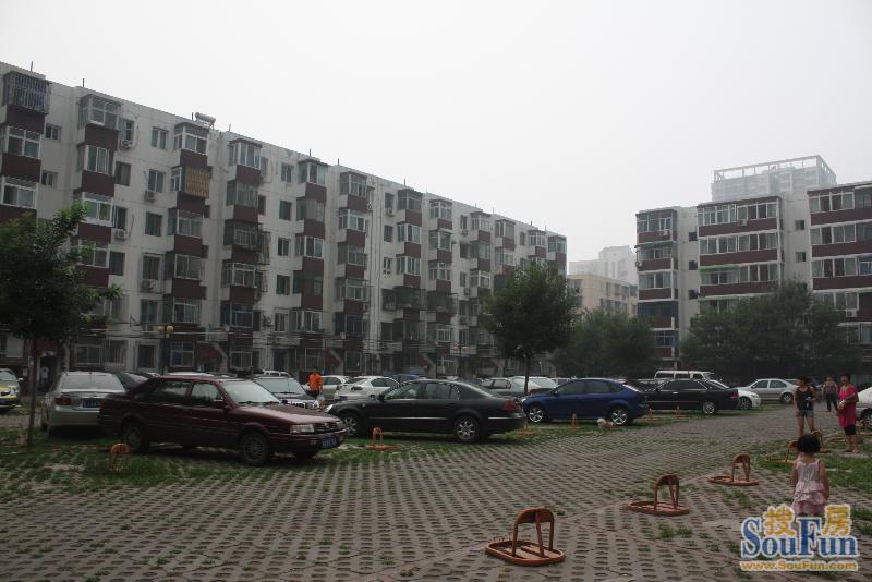小区相关图