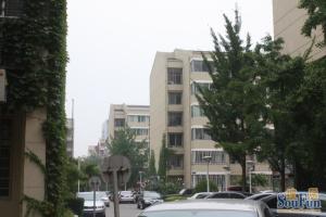 车公庄国英园四居室中间层视野好前后无遮挡