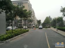 皓月园 3室1厅 南 北