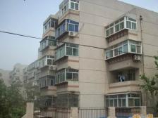 一室一厅,客厅方正好用,采光好,低楼层