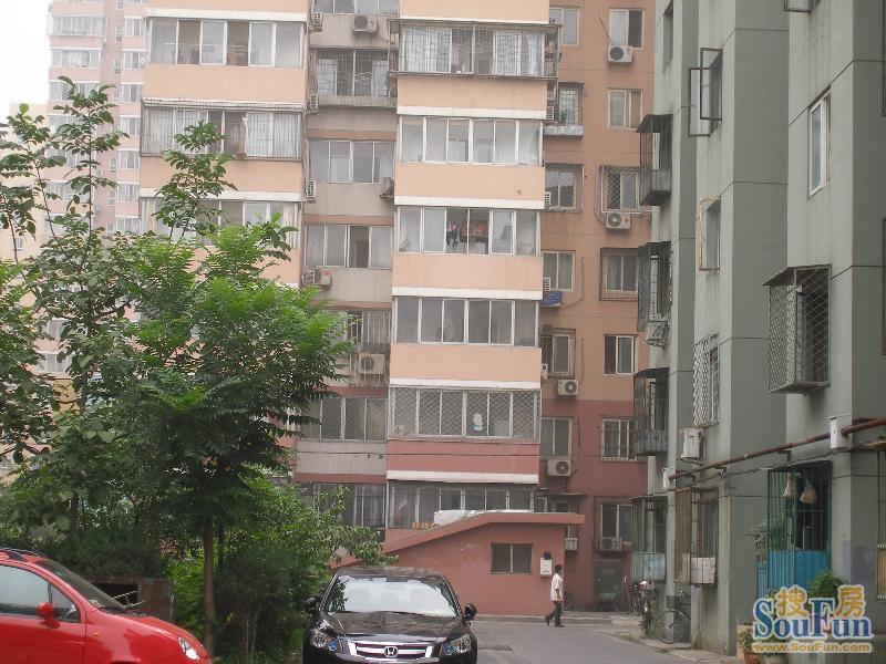 小区相关图