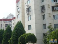 全明格局,双卫中间楼层,前后无遮挡,诚心出售