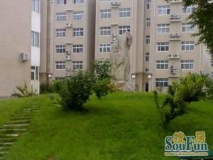 白露雅园东区新上南北向两居室户型方正中间楼