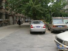 峪园小区 商品房 出行购物都方便