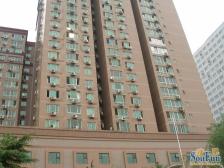 西城区单价4W加2000年双卫三居大客厅满五唯一
