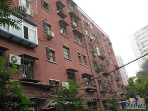 德胜门西大街甲5号2室1厅南北