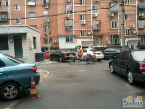 白云路七号院新上东西通透两居中间楼层精装修