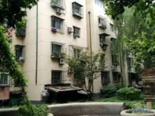 白云桥南,长椿街西,广安门天宁寺前街北里,南北通透