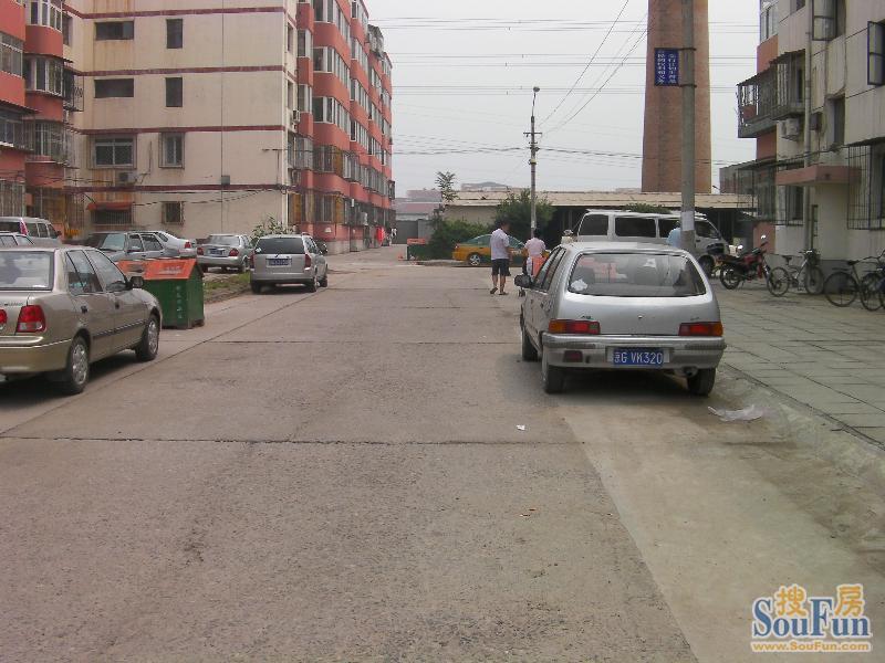 小区相关图