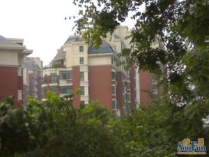 凉水河旁电梯三居室格局方正边户户型不临街