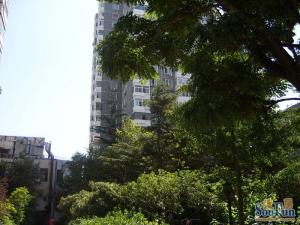 扣钟北里东区正规两居室电梯直达