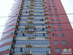 车公庄物华大厦东南向三居室二卫2000年楼龄