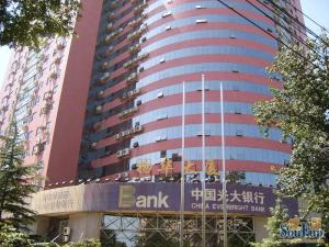 楼龄新精装修高楼层视野好采光棒