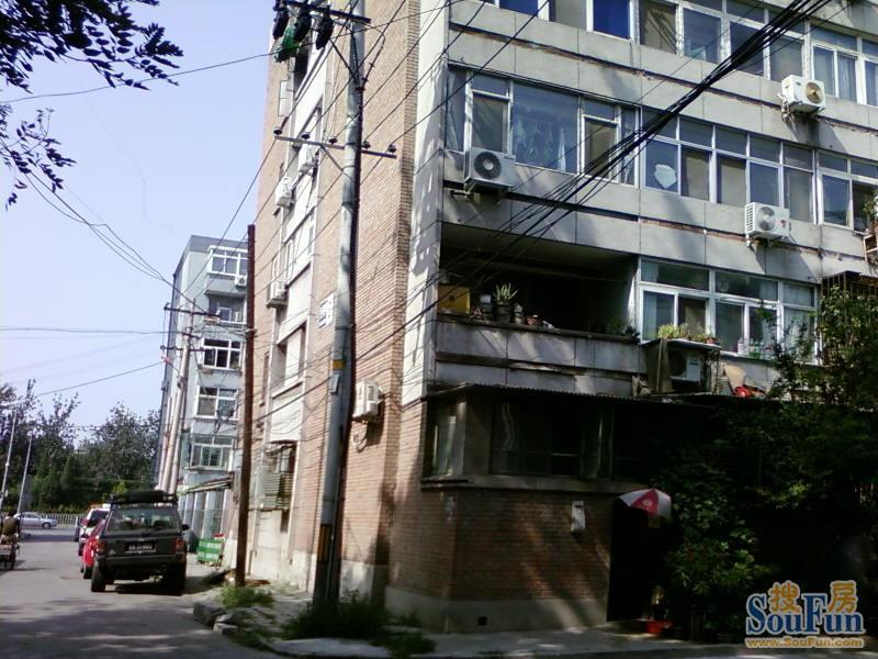 小区相关图