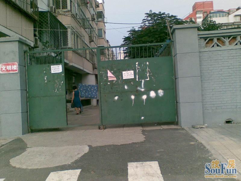 小区相关图