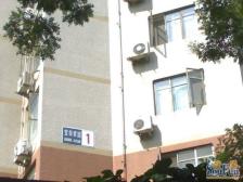 宝华家园1室1厅西南