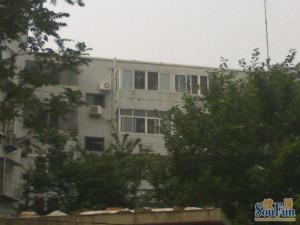 体育馆西路2号院1室1厅南西
