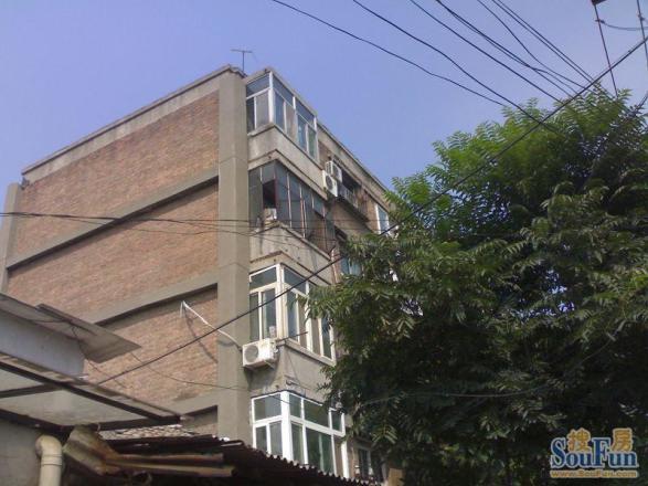 西草市东街甲34号院实景图