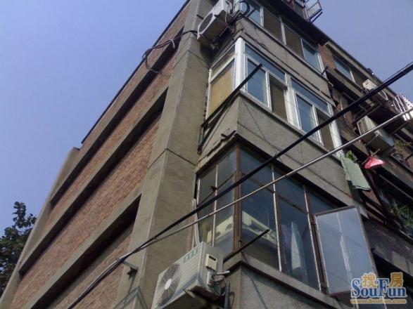 西草市东街甲34号院实景图