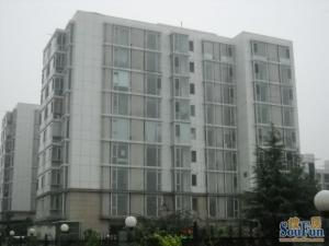 米兰花园3室2厅东南