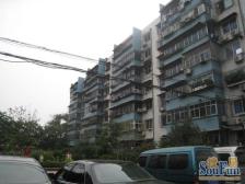 黄河路双地铁双气两房、好楼层急卖