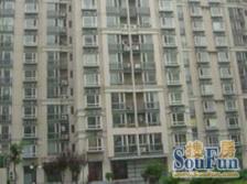 商品房,精装修,客厅带大阳台,明厨明卫,满五年一套,地暖舒适