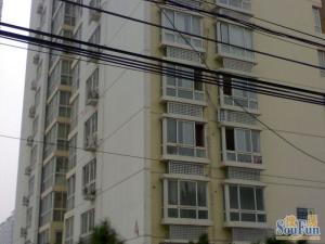 中水金海三居室户型方正无浪费,大客厅。