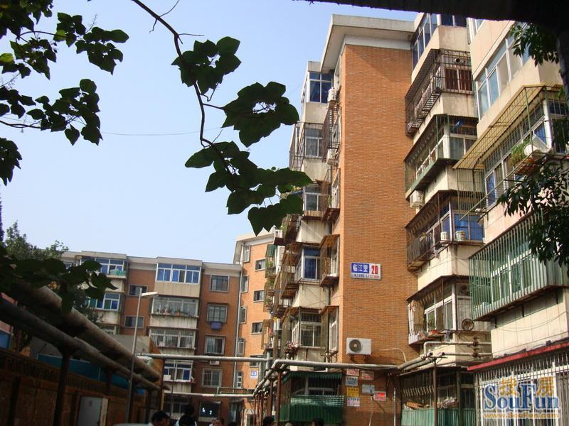 小区相关图