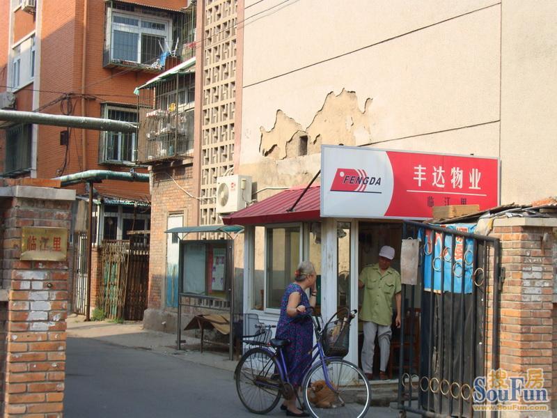 小区相关图