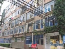 此房满五唯一,南北通透,外总一路之隔