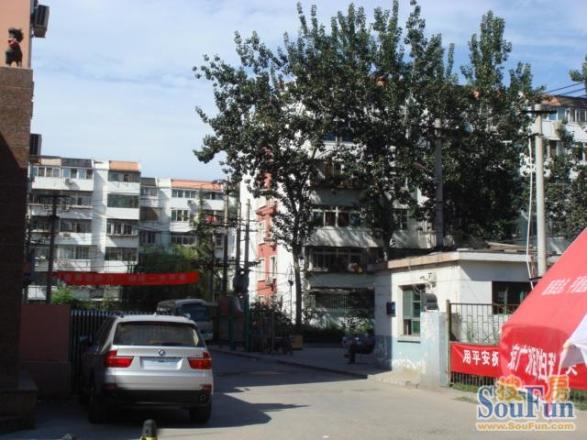 万柳园小区实景图