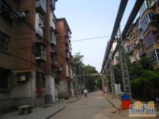 互小 两室 2000年建 工人路 总价低首付低月供少好停车