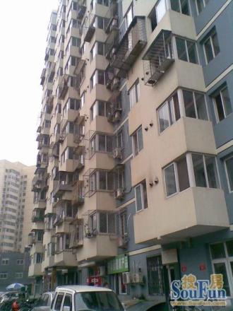西营房小区实景图