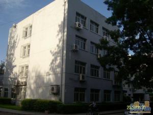 皂君庙农科院新上中间楼层两居室看房随时