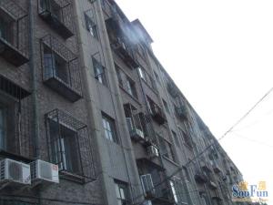 坡头西街房子中楼层业主诚意出售