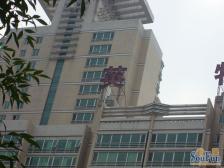北三环内商品房,一梯两户,精装修,人车分流