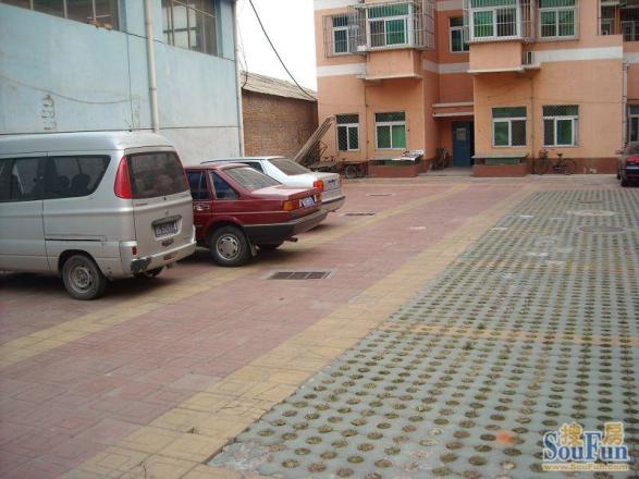东苑小区实景图