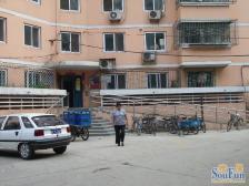 西罗园三区1室1厅西北