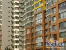 二环边2006年小区大三居是精装修