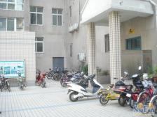 市人民医院站旁,70年产权电梯房,可贷款