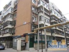 房子坐落于中环线以里 双地铁 地点好 交通便利